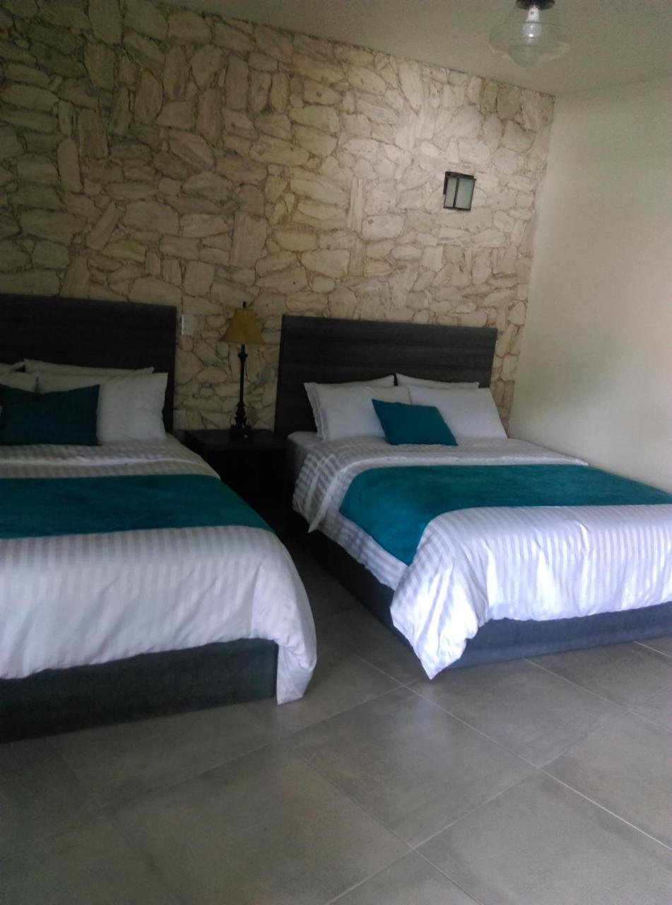 Hotel Don Faustino Bernal Buitenkant foto